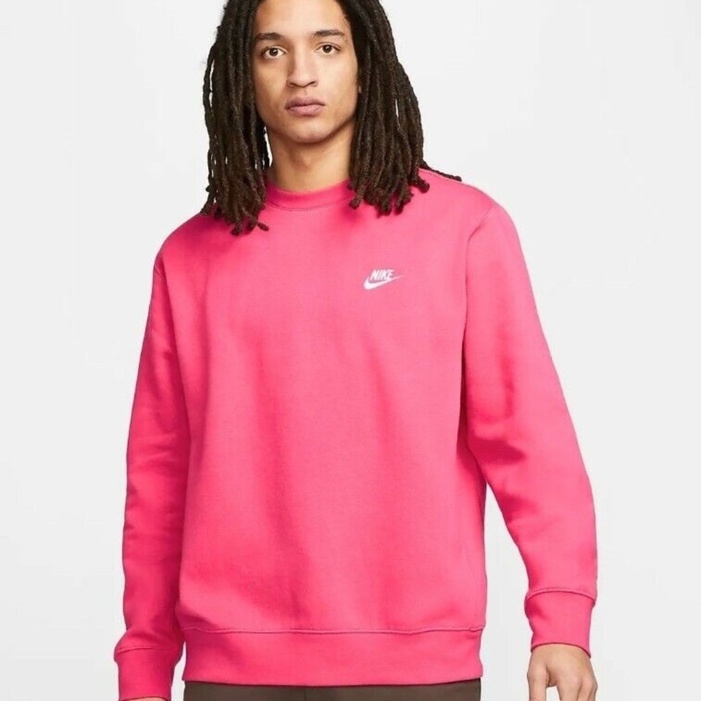Nike Crew Neck Fleece Pullover sweatshirt.